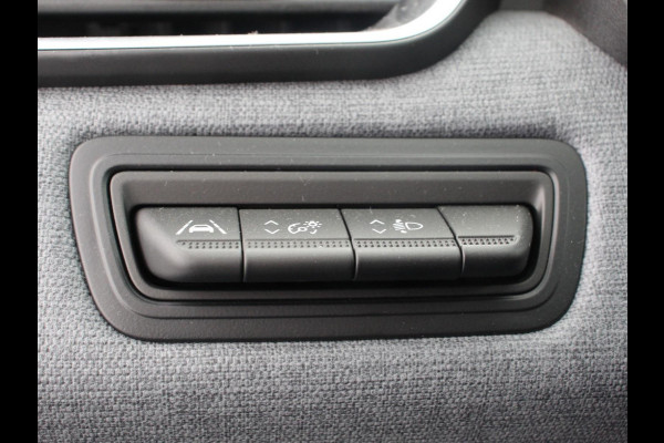 Mitsubishi Colt 1.6 HEV Automaat Intense | Navigatie | Apple Carplay/Android Auto | Camera | Climate Control | Cruise Control | Lichtmetalen velgen | Extra Getint Glas | Digitale Cockpit