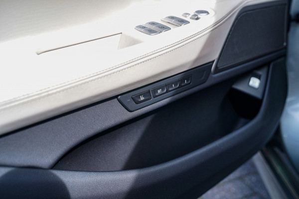 BMW 7 Serie 750i xDrive High Executive | Panorama | Luxe Leder | BMW Laser LED | Adaptieve Cruise Control | Head up dipslay |