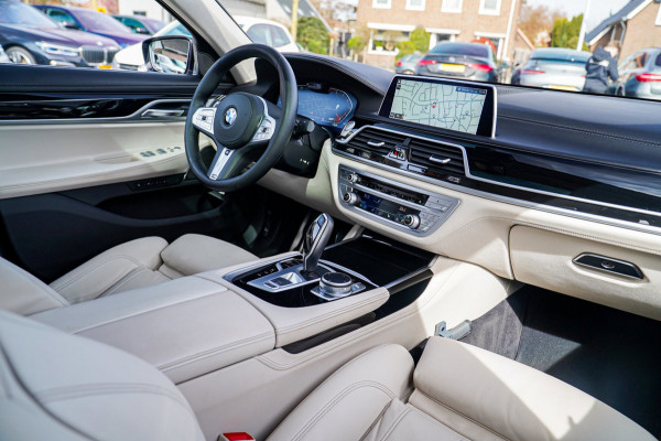 BMW 7 Serie 750i xDrive High Executive | Panorama | Luxe Leder | BMW Laser LED | Adaptieve Cruise Control | Head up dipslay |
