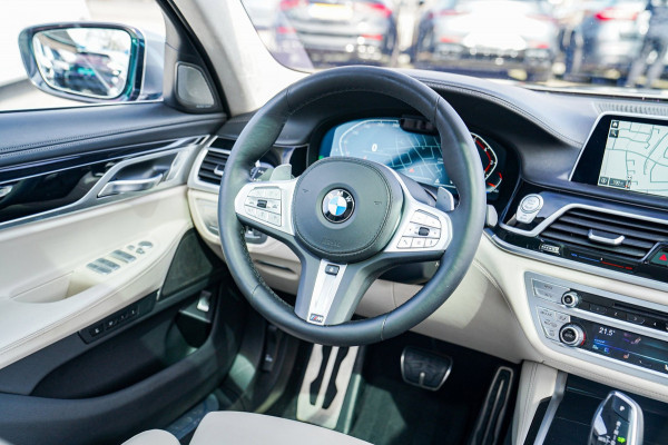 BMW 7 Serie 750i xDrive High Executive | Panorama | Luxe Leder | BMW Laser LED | Adaptieve Cruise Control | Head up dipslay |