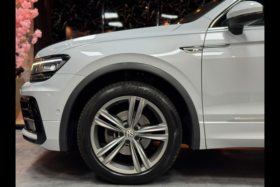 Volkswagen Tiguan Allspace 1.5 TSI Highline Business R 7P|PANO|STOELMAS|CRUISE|NAVI