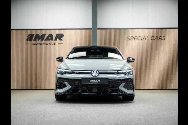 Volkswagen Golf 2.0 TSI GTI Clubsport | Akrapovic | Head-Up | Stuurverwarming | Pano |