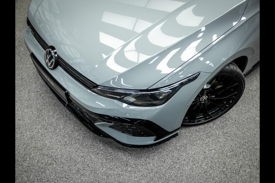 Volkswagen Golf 2.0 TSI GTI Clubsport | Akrapovic | Head-Up | Stuurverwarming | Pano |
