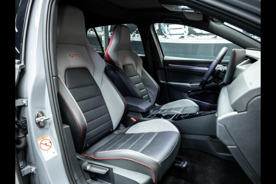 Volkswagen Golf 2.0 TSI GTI Clubsport | Akrapovic | Head-Up | Stuurverwarming | Pano |