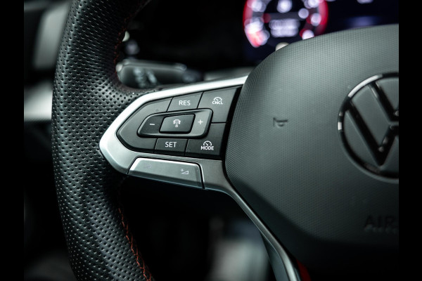 Volkswagen Golf 2.0 TSI GTI Clubsport | Akrapovic | Head-Up | Stuurverwarming | Pano |