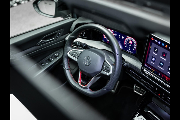 Volkswagen Golf 2.0 TSI GTI Clubsport | Akrapovic | Head-Up | Stuurverwarming | Pano |