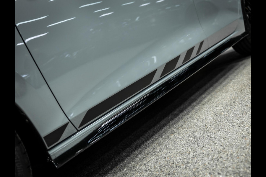 Volkswagen Golf 2.0 TSI GTI Clubsport | Akrapovic | Head-Up | Stuurverwarming | Pano |