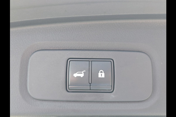 Nissan QASHQAI 1.3 MHEV Tekna | Panoramadak | Navigatie | 360 Camera | Headup Display | Stoel/Stuurverwarming | Elektrische Achterklep |