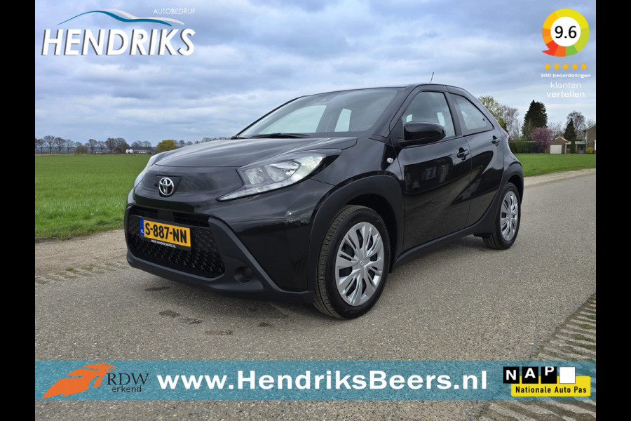 Toyota Aygo X 1.0 VVT-i MT Play - 74 Pk - Euro 6 - ParkeerCamera