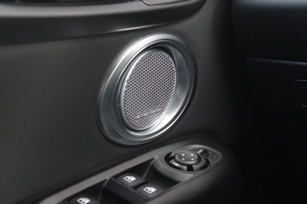 Alfa Romeo Tonale 1.5T Hybrid 160PK VELOCE | AFNEEMBARE TREKHAAK | PREMIUM PACK: LEDEREN BEKLEDING/GEVENTILEERDE VOORSTOELEN/4-VOUDIG ELEKTRISCH VERSTELBARE LENDESTEUN VOORSTOELEN/ELEKTRISCH BEDIENBARE VOORSTOELEN/GEHEUGEN OP DE BESTUUDERSSTOEL/HOOGGLANS ZWARTE RAAMOMLIJSTING/AMBIENT LIGHTING | TECHNOLOGY PACK: PARKEERWAARSCHUWING VOOR EN ACHTER/360° CAMERA/AUTOMATISCH INPARKEREN/ AUTONOMOUS DRIVING LEVEL 2: ADAPTIVE CRUISE CONTROL/LANE CENTERING ASSIST/TRAFFIC JAM ASSIST DODEHOEK DETECTIE AUTOMATISCH DIMMENDE BUITENSPIEGELS ELEKTRISCH BEDIENBARE ACHTERKLEP | WINTERPACK: STOELVERWARMING