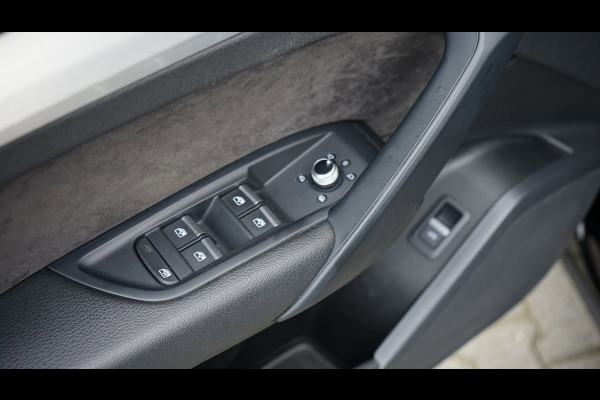 Audi Q5 45 TFSI Quattro 3x S-Line Black Optik AUTOMAAT-360CAMERA-ACC-CARPLAY-KEYLESS-LUCHTVERING-MATRIX-PANORAMA-VOLLEDER-TREKHAAK