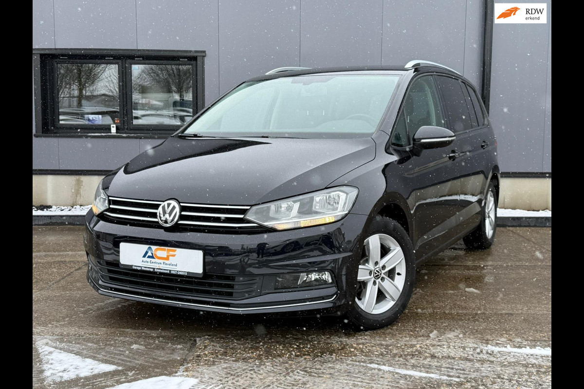 Volkswagen Touran 1.5 TSI Comfortline Business 7p NAVI - ACC - STOELVERW.