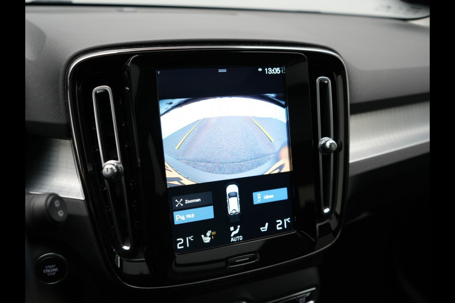 Volvo XC40 T4 Recharge Inscription PHEV 211pk Dealer O.H | Panodak | Camera | Keyless | 18"L.M | Apple Carplay | Stoelverwarming | El. Achterklep | Plug In Hybrid |