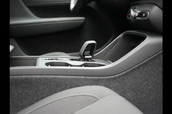 Volvo XC40 T4 Recharge Inscription PHEV 211pk Dealer O.H | Panodak | Camera | Keyless | 18"L.M | Apple Carplay | Stoelverwarming | El. Achterklep | Plug In Hybrid |