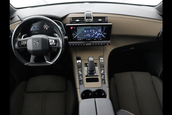 DS 7 Crossback E-Tense Be Chic | SOH 98% | Camera | Bi-Xenon | Carplay | Navigatie | 19'' | Digital Cockpit | Climate control | Parkeerhulp | Cruise control | PHEV | Plug In