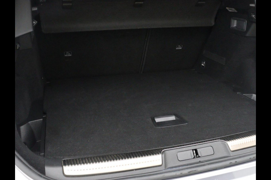 DS 7 Crossback E-Tense Be Chic | SOH 98% | Camera | Bi-Xenon | Carplay | Navigatie | 19'' | Digital Cockpit | Climate control | Parkeerhulp | Cruise control | PHEV | Plug In