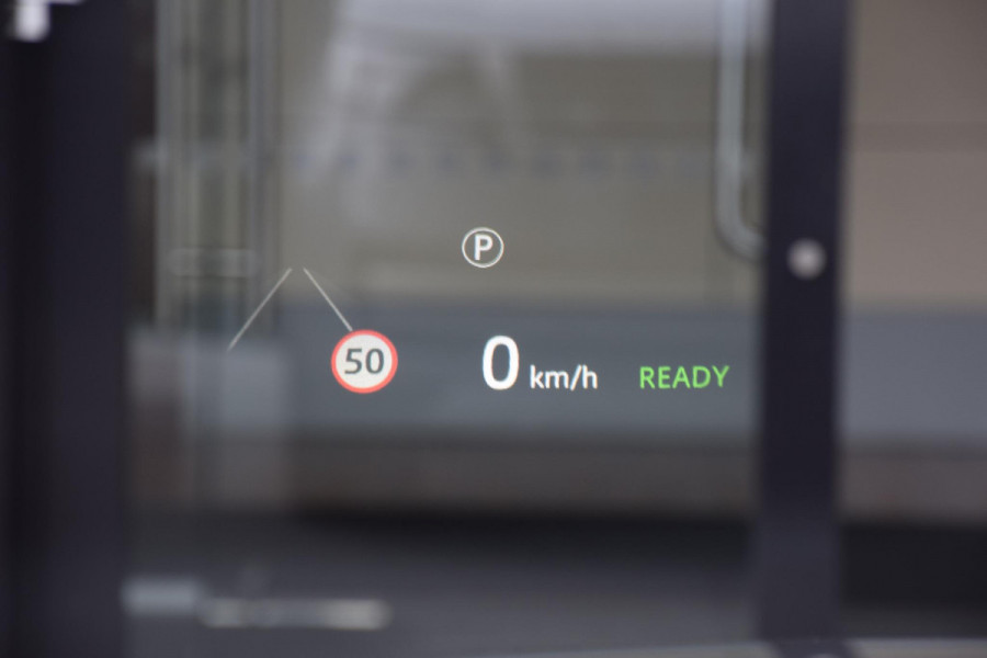 Land Rover Range Rover P460e SE PHEV