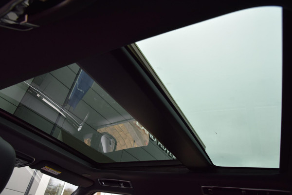 Land Rover Range Rover P460e SE PHEV