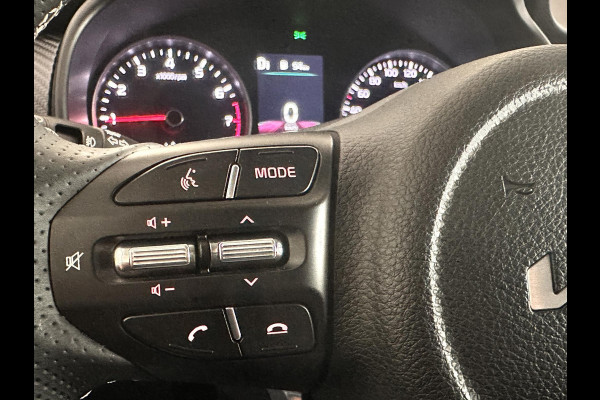 Kia Stonic 1.0 T-GDi MHEV GT-Line Navigatie Apple Carplay/Android Auto Camera Parkeersensoren Cruise Control Stoel- en stuurverwarming Half leder Climate Controln Lichtmetalen velgen