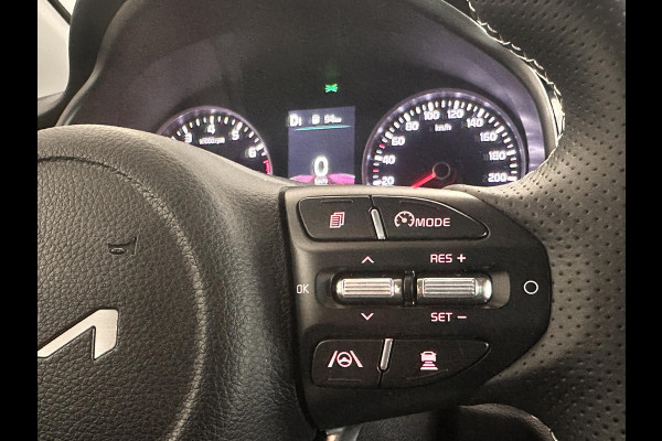 Kia Stonic 1.0 T-GDi MHEV GT-Line Navigatie Apple Carplay/Android Auto Camera Parkeersensoren Cruise Control Stoel- en stuurverwarming Half leder Climate Controln Lichtmetalen velgen