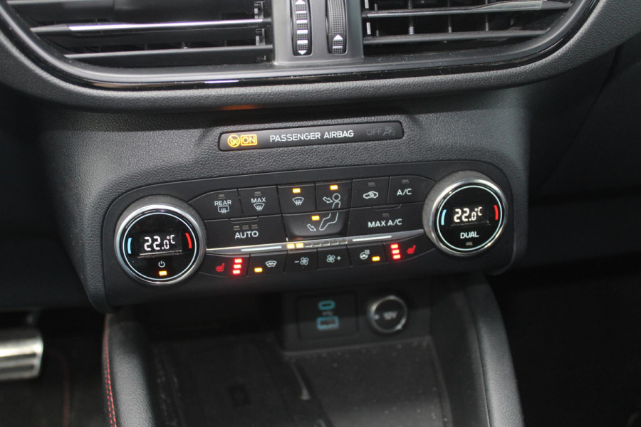 Ford Kuga 2.5 PHEV ST-Line X | Wegklapbare trekhaak | Adaptive cruise control | Winter Pack | Dodehoeksensoren | Head up Display | B&O Sound