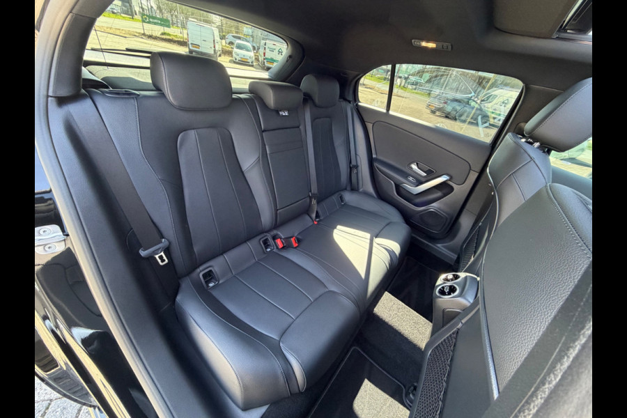 Mercedes-Benz A-Klasse 250 e Star Edition, 1e eigenaar, NAP, Pano, Leder, KeyLess