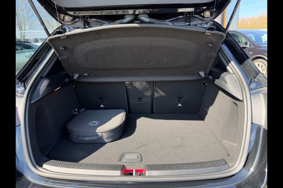 Mercedes-Benz A-Klasse 250 e Star Edition, 1e eigenaar, NAP, Pano, Leder, KeyLess