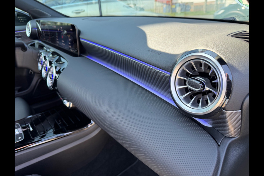 Mercedes-Benz A-Klasse 250 e Star Edition, 1e eigenaar, NAP, Pano, Leder, KeyLess