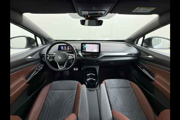 Volkswagen ID.4 204PK First 77kWh SOH 91% Leer/Alcantara Adap.Cruise Camera Apple Carplay Android Navi Ecc Pdc-a+v Lmv 20" Stoel+Stuurverwarming Led Bordherkenning Voor-Klimatisering Semi-Autopilot App-Connect E-sound Front-Assist Origineel Nederlandse Auto