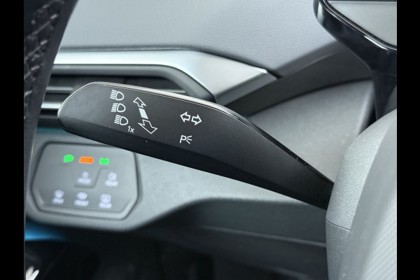 Volkswagen ID.4 204PK First 77kWh SOH 91% Leer/Alcantara Adap.Cruise Camera Apple Carplay Android Navi Ecc Pdc-a+v Lmv 20" Stoel+Stuurverwarming Led Bordherkenning Voor-Klimatisering Semi-Autopilot App-Connect E-sound Front-Assist Origineel Nederlandse Auto