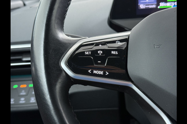 Volkswagen ID.4 204PK First 77kWh SOH 91% Leer/Alcantara Adap.Cruise Camera Apple Carplay Android Navi Ecc Pdc-a+v Lmv 20" Stoel+Stuurverwarming Led Bordherkenning Voor-Klimatisering Semi-Autopilot App-Connect E-sound Front-Assist Origineel Nederlandse Auto