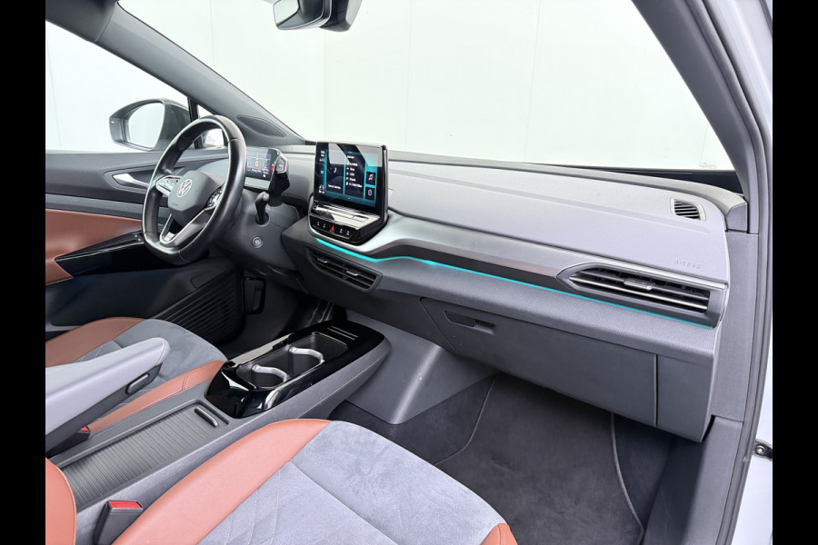Volkswagen ID.4 204PK First 77kWh SOH 91% Leer/Alcantara Adap.Cruise Camera Apple Carplay Android Navi Ecc Pdc-a+v Lmv 20" Stoel+Stuurverwarming Led Bordherkenning Voor-Klimatisering Semi-Autopilot App-Connect E-sound Front-Assist Origineel Nederlandse Auto
