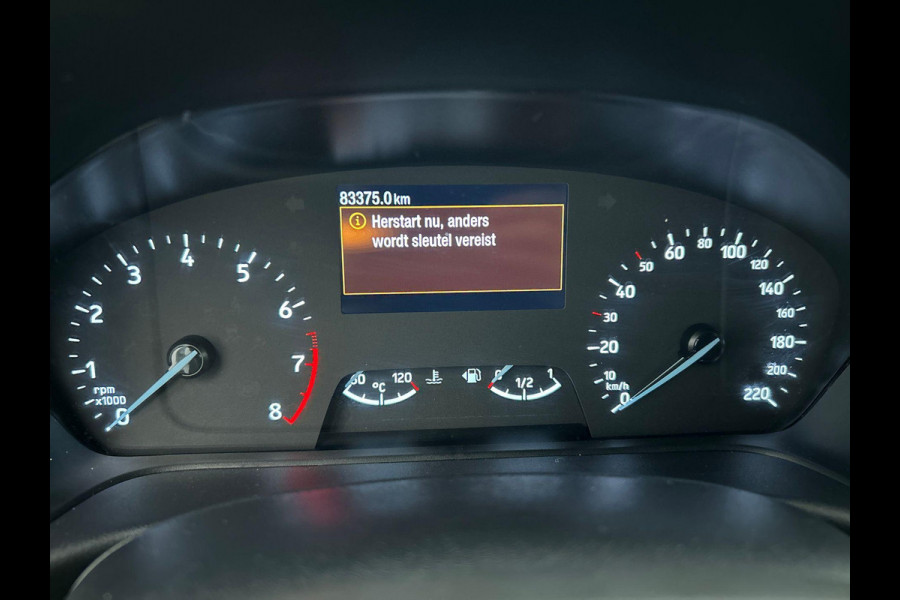 Ford Fiesta 1.0 EcoBoost Hybrid ST-Line | Navigatie | Apple Carplay/Android Auto | Parkeersensoren achter | Cruise Control | Climate Control | Lichtmetalen velgen