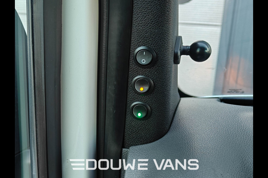 Mercedes-Benz Sprinter L2 H2 Automaat 317 3500 Trekhaak MBUX NAP BOTT Inrichting Standkachel Omvormer (Nieuwe motor 70km)