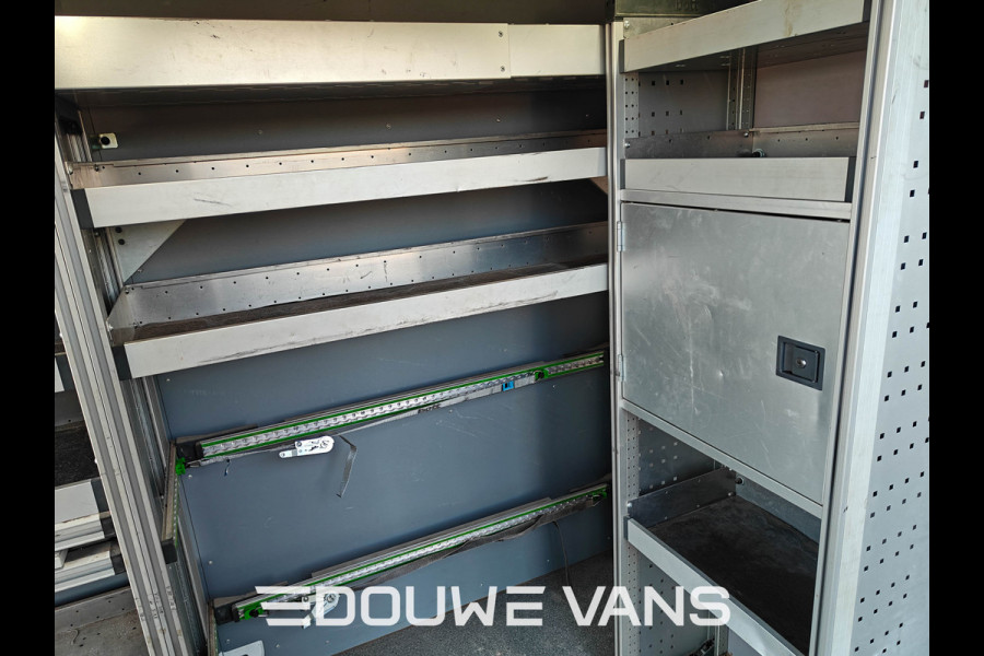 Mercedes-Benz Sprinter L2 H2 Automaat 317 3500 Trekhaak MBUX NAP BOTT Inrichting Standkachel Omvormer (Nieuwe motor 70km)