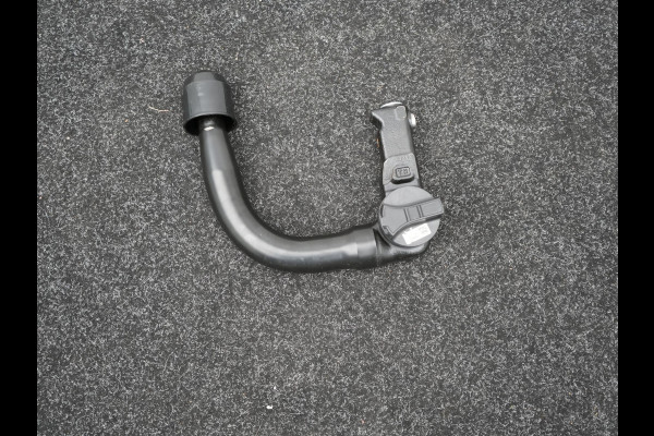 BMW X1 xDrive25e Sportline PHEV 221pk Dealer O.H. | Trekhaak Afn. | Camera | Adaptive LED | Hifi Sound | Sportstoelen Verwarmd | Sfeerverlichting | Apple Carplay | Navigatie | DAB | Cruise Control | Plug In Hybrid |