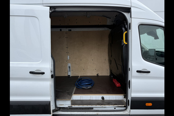 Ford E-Transit 184PK 68kWh L4H3 316km WLTP 96,2% (SOH) BEV Snelladen Carplay Climate control Laadkabel 360° camera Parkeersensoren voor achter Stoelverwarming