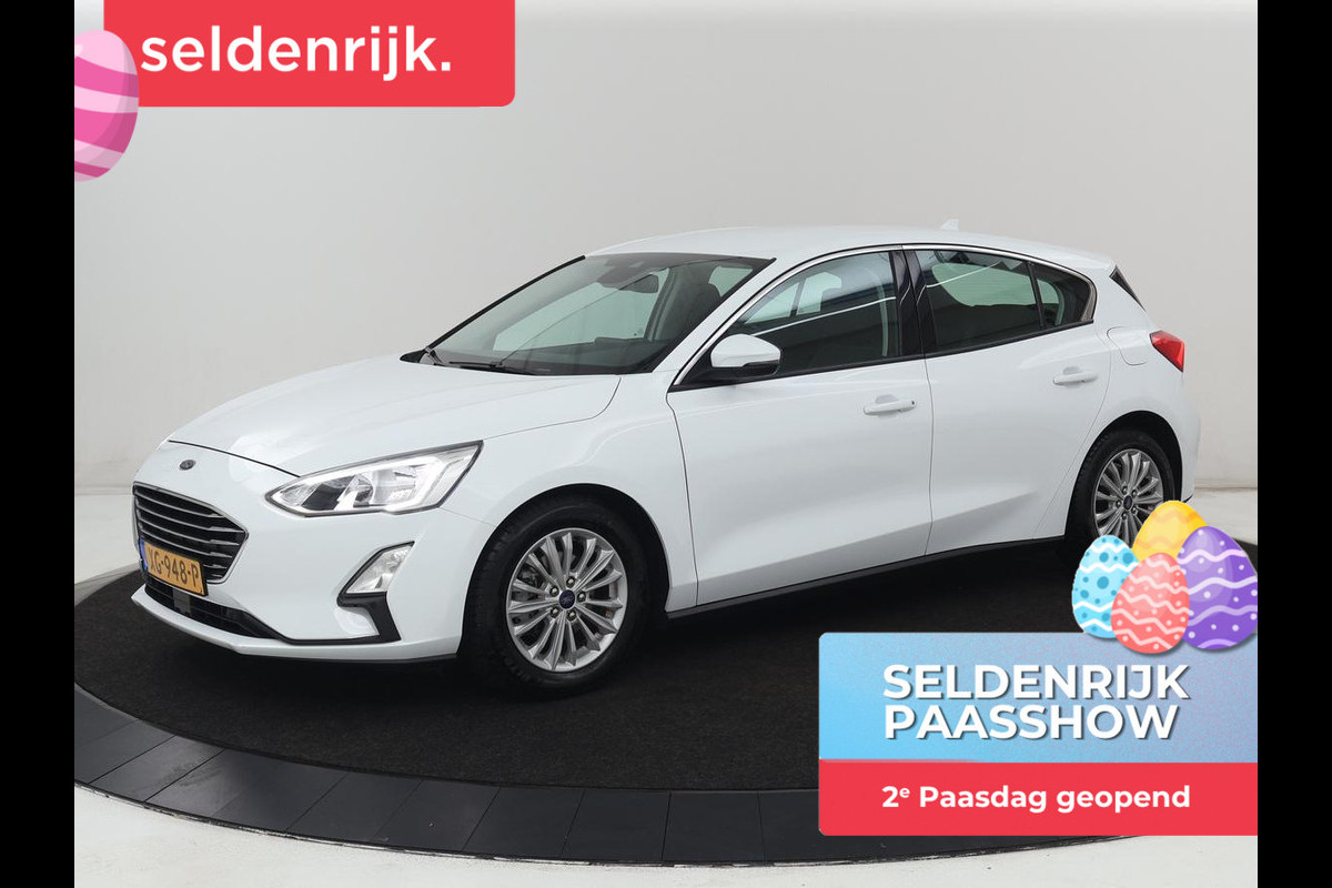 Ford Focus 1.0 EcoBoost Titanium | Automaat | Carplay | Navigatie | Keyless | Climate control | Parkeerhulp | Cruise control | Bluetooth