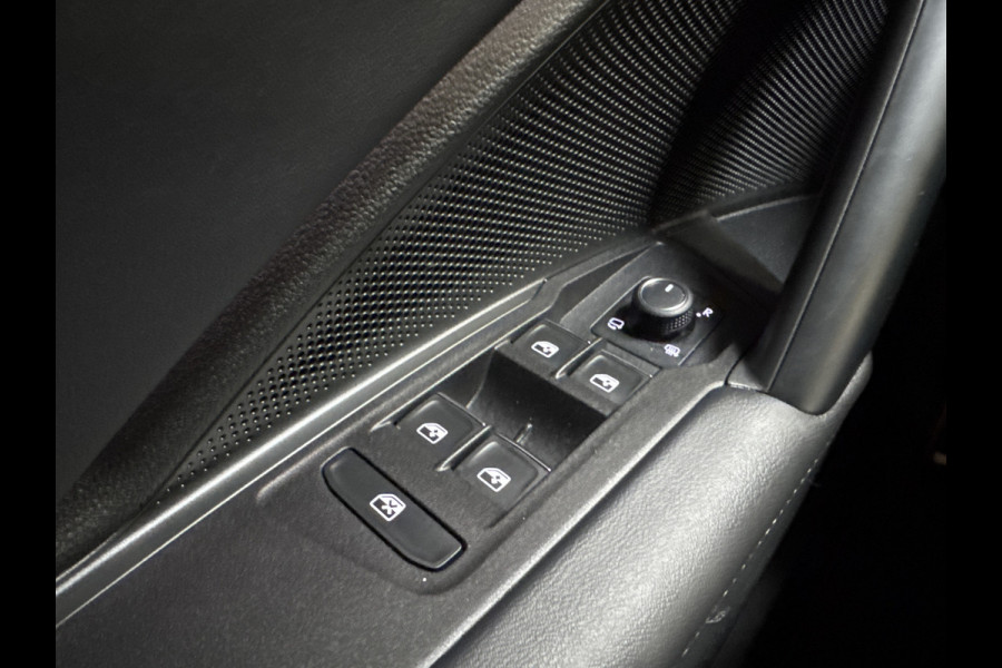 Volkswagen Tiguan 1.5 eTSI 150PK DSG LIFE GOAL IQ.LIGHT/360°CAMERA/TREKHAAK,FABRIEKS GARANTIE