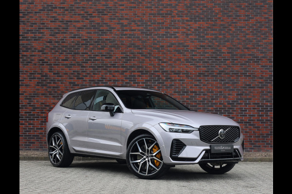 Volvo XC60 T8 AWD Polestar Engineered | Pano - Trekhaak - Bowers&Wilkins