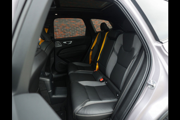 Volvo XC60 T8 AWD Polestar Engineered | Pano - Trekhaak - Bowers&Wilkins