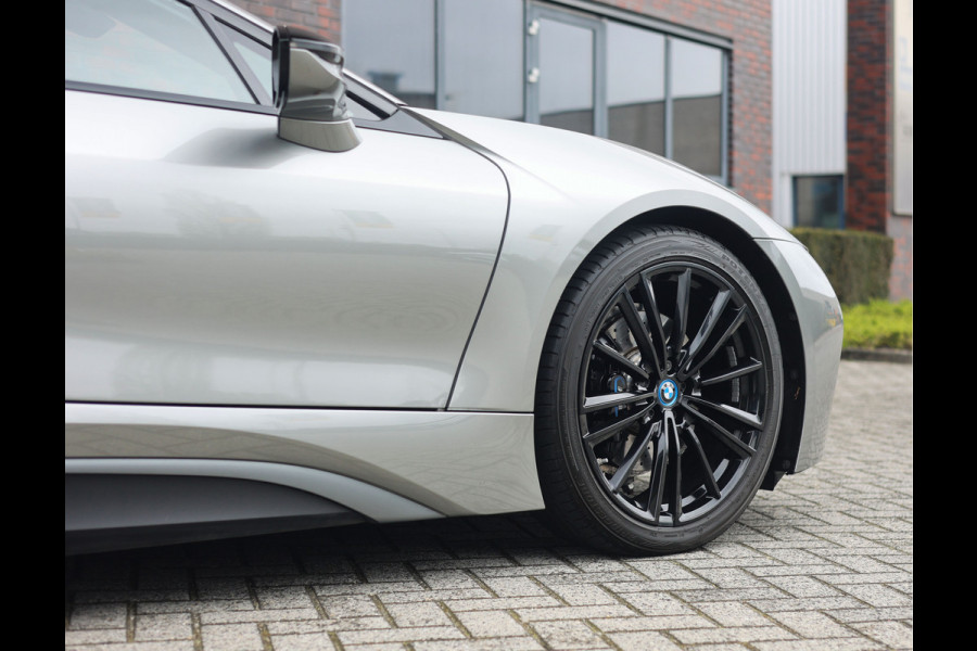 BMW i8 | Laserlicht - Carplay - Facelift