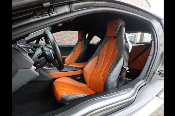 BMW i8 | Laserlicht - Carplay - Facelift