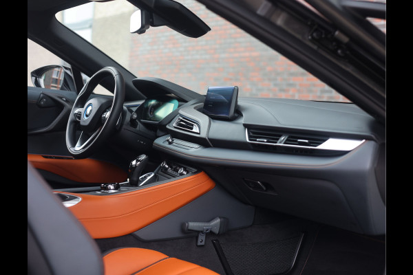 BMW i8 | Laserlicht - Carplay - Facelift
