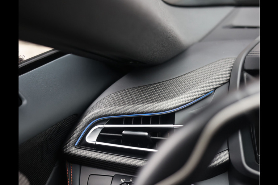 BMW i8 | Laserlicht - Carplay - Facelift