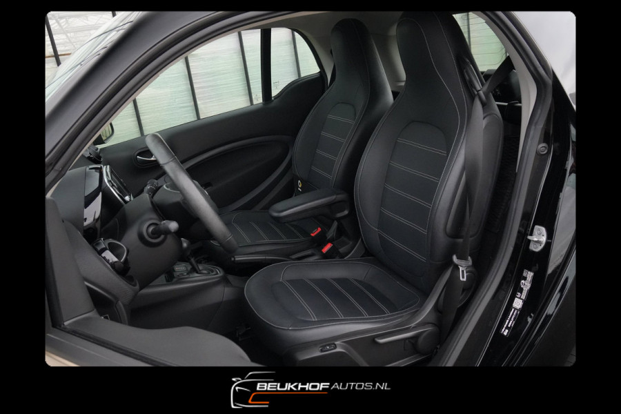 Smart Fortwo EQ Comfort PLUS 18 kWh Sport Leer Camera Pano