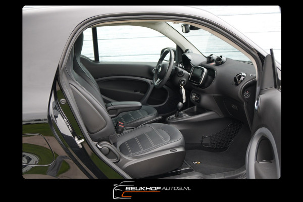 Smart Fortwo EQ Comfort PLUS 18 kWh Sport Leer Camera Pano