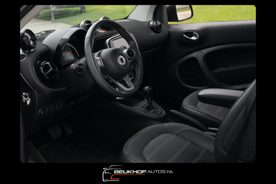 Smart Fortwo EQ Comfort PLUS 18 kWh Sport Leer Camera Pano