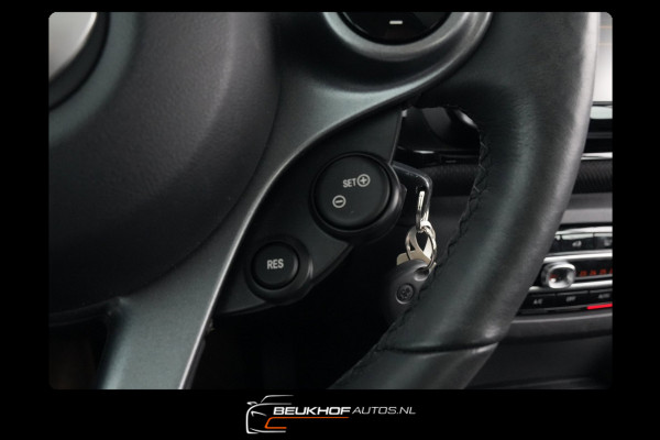 Smart Fortwo EQ Comfort PLUS 18 kWh Sport Leer Camera Pano