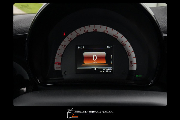 Smart Fortwo EQ Comfort PLUS 18 kWh Sport Leer Camera Pano